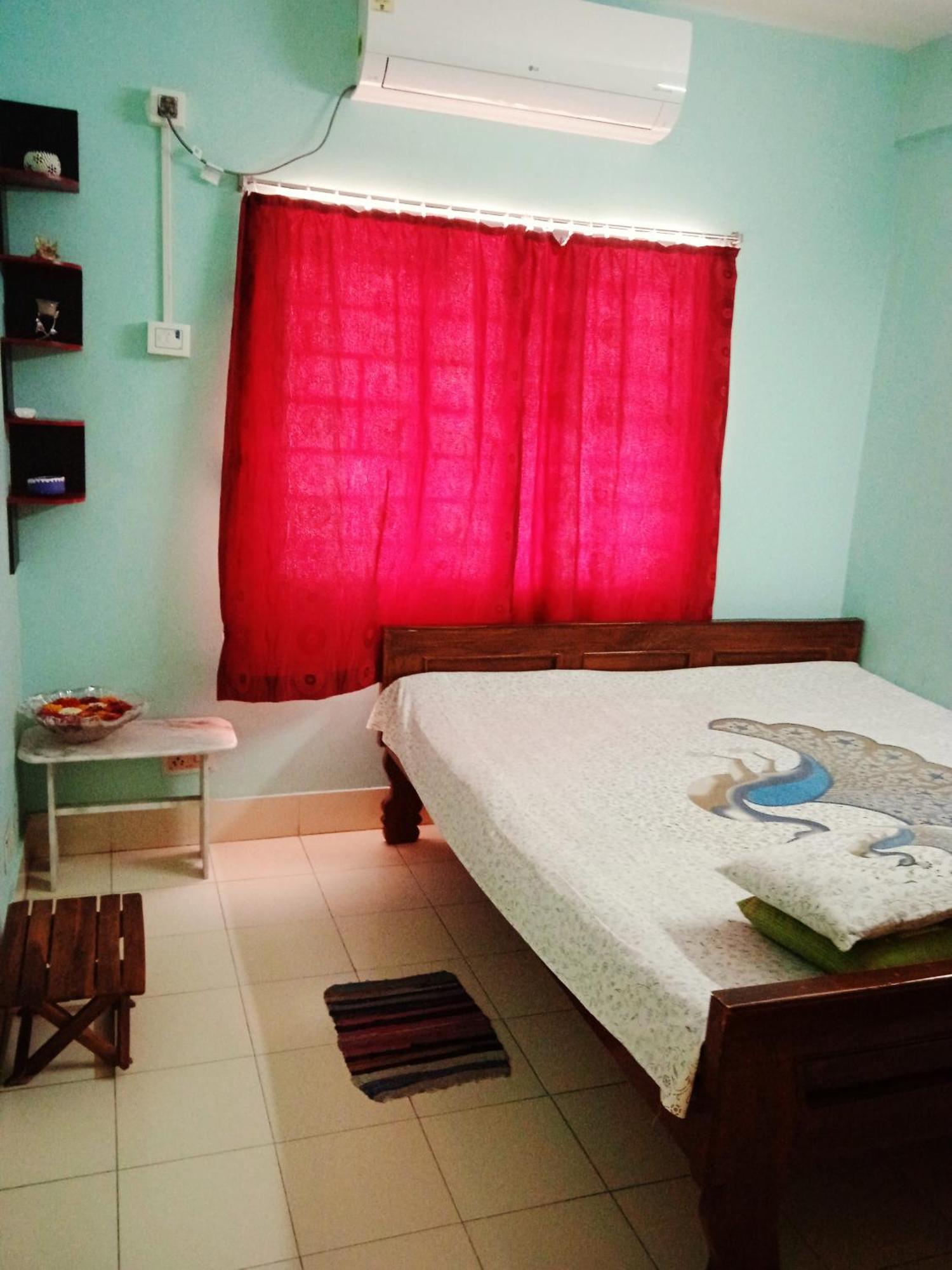 Bhoboghure Homestay Santiniketan ボルプル エクステリア 写真